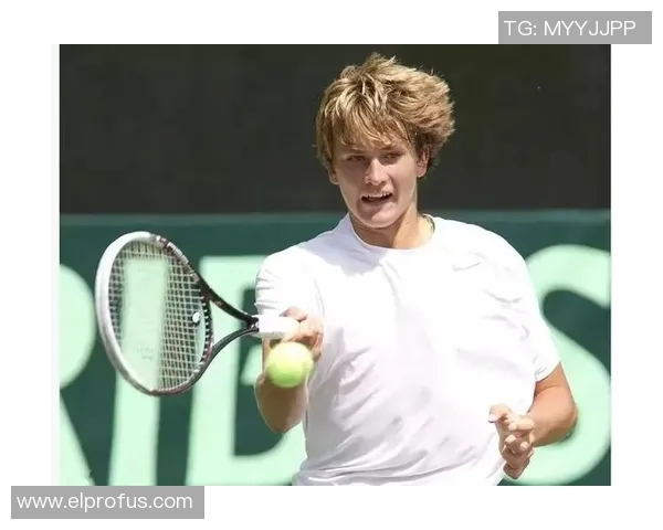 小威与吴迪激战再续网球场上谁能笑到最后引发热议 小威与吴迪激战再续网球场上谁能笑到最后引发热议